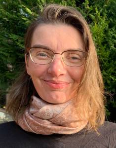 Lahari Hires Sara Pelfrey as Orcas Door to Door New Program Coordinator