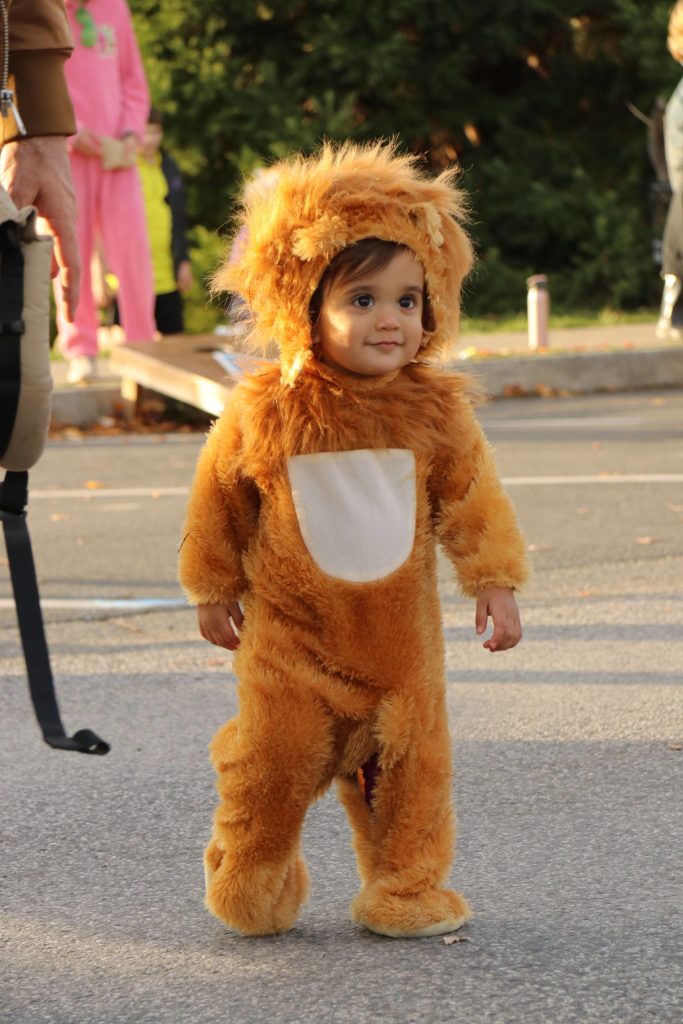 Mandi Johnson photo
Trick-or-treaters in Eastsound.