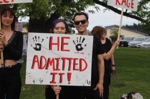 Heather Spaulding / Staff photo
Protestors at the courthouse