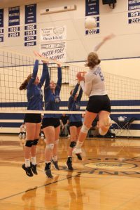 <strong>Corey Wiscomb photo </strong>
Bethany Carter goes for the kill against Mt. Vernon Christian