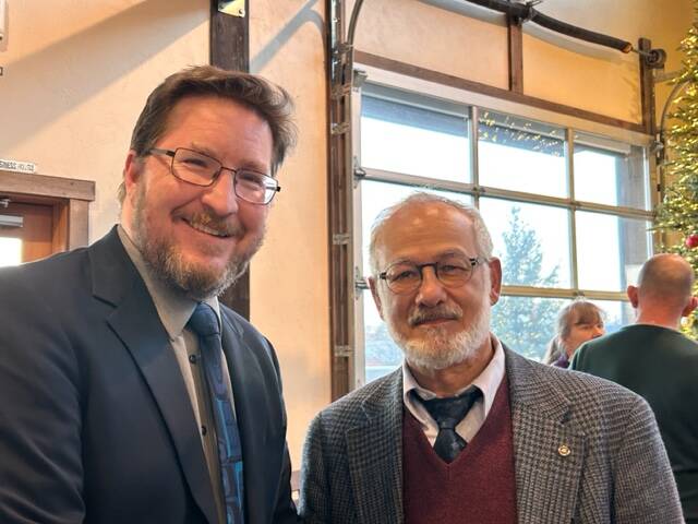 Heather Spaulding \ Staff photo
Deputy Prosecutor Jon Cain with attorney Lawrence DeLay.