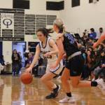Corey Wiscomb photo.
Sofia Mahoney-Jauregui looks to penetrate the middle against the Braves.