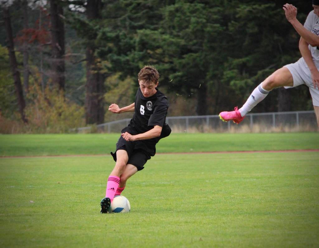 Corey Wiscomb photo.
Viking Ethan Moss.