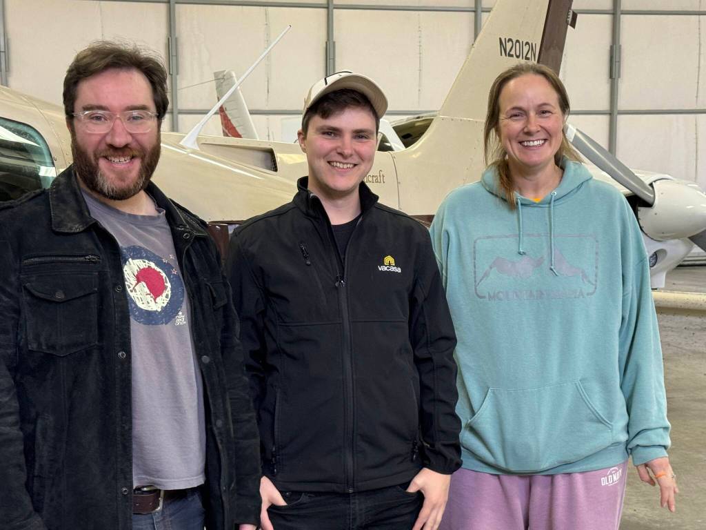 Indy Zoeller, Kellen Comroy and Mindy Nuñez.