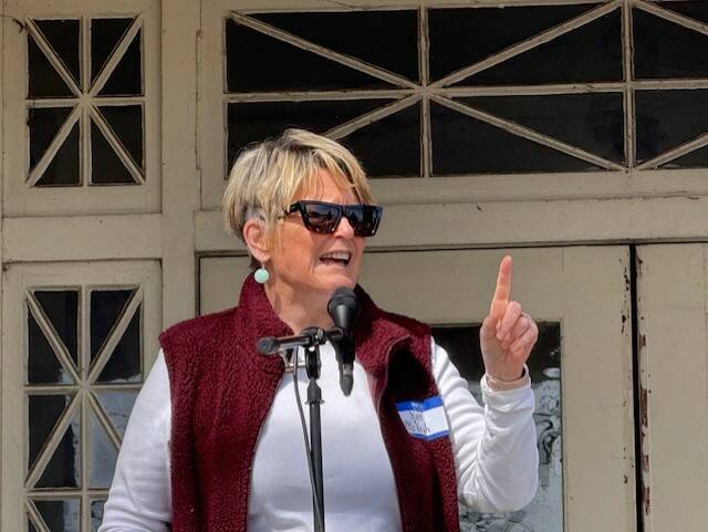 Heather Spaulding Staff photo
County Council Chair Kari McVeigh addresses the crowd individually, not in her county capacity.