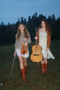 Annie and Ellie Davis. Contributed photo.