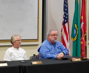 Darrell Kirk photo.
Fire commissioners Randall Gaylord (left) and Brian Ehrmantraut.