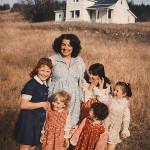 Contributed photo.
Karen Lamb with visiting distant cousins Stephanie and Erica, first cousin and Decatur resident Kres Jones, Tacee Lamb and Kendra Lamb.