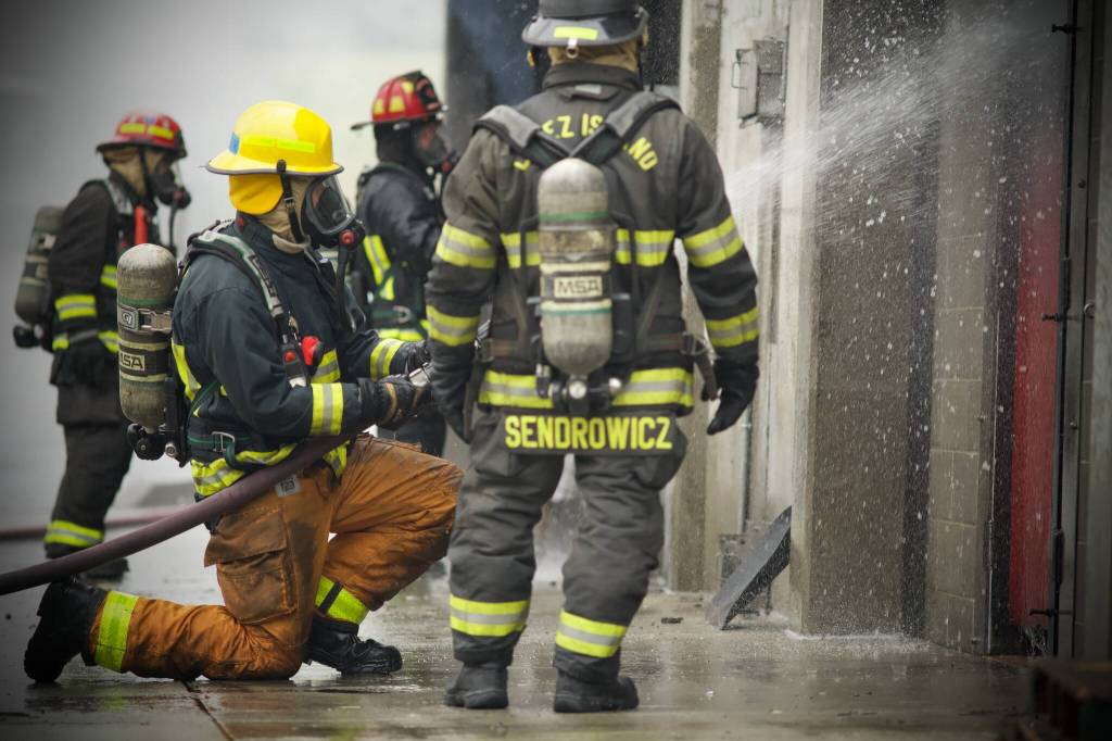 Instructor Michael Sendrowicz on the far right.